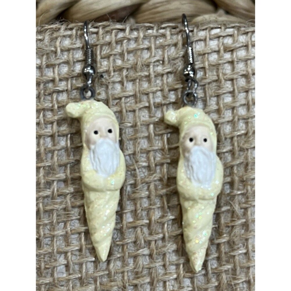 Vintage Artisan Santa Claus Dangle Earrings Cute Gift For Christmas Folk Art